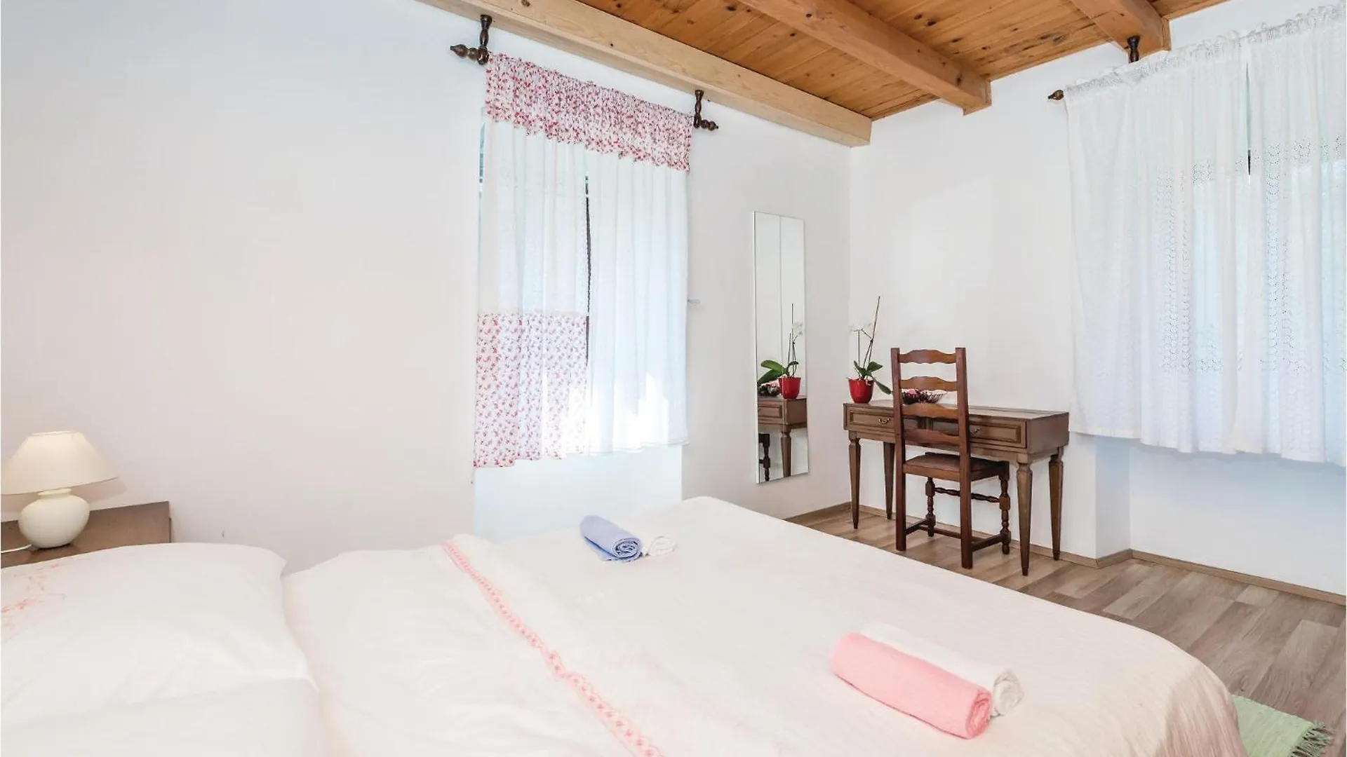 Nice Apartment In Kastav With Wifi